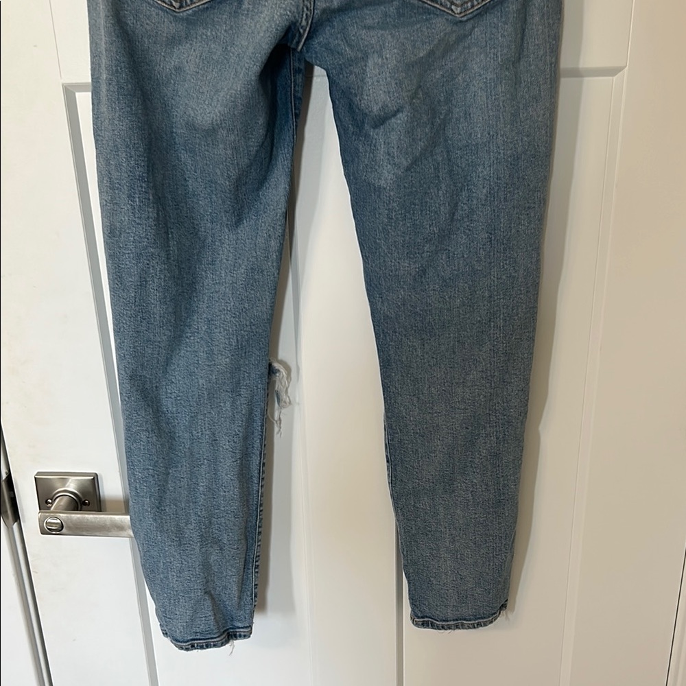 Agolde Ripped Blue Boyfriend Jeans - Picture 9 of 9